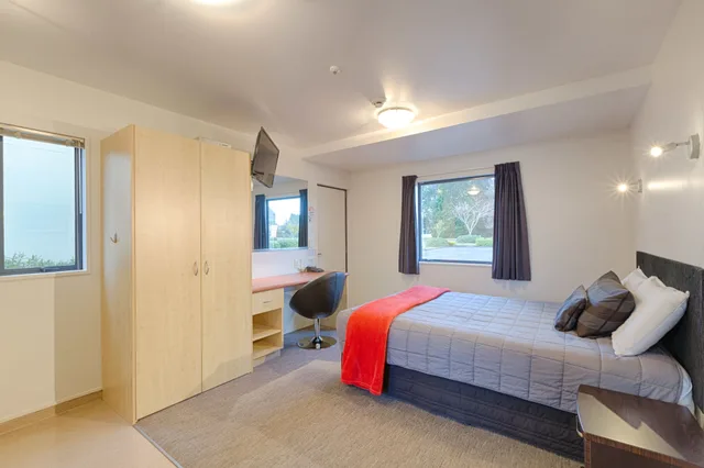 Spa, Superior, Studio, Queen Bed، Bella Vista Motel Te Anau 1/3