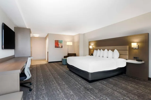 جناح بسرير كينج لذوي الإعاقة، Best Western Plus Sparks-Reno Hotel 1/4