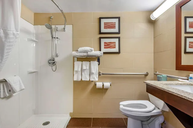 Room, King Bed, Red Roof Inn Fairfield 3/3