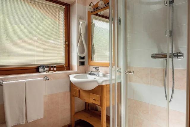 غرفة رباعية بسرير مزدوج، Gianna Hotel 10/10