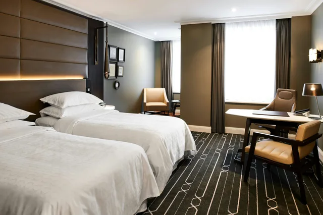 غرفة، Sheraton Grand Sydney Hyde Park Ex Sheraton On the Park 1/2