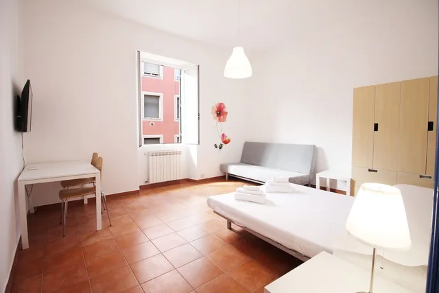 شقة بسريرين كوين بـ3 غرف نوم مع أريكة، Wonder Colosseum Walk 3/10