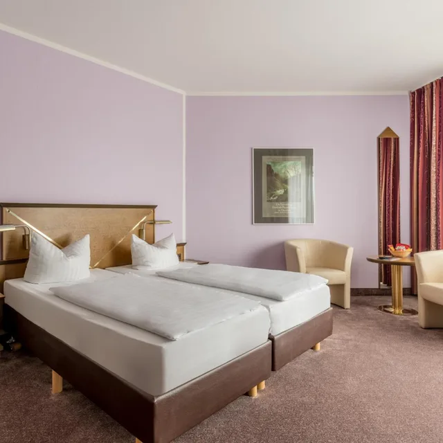 غرفة كومفورت بسرير مزدوج بشرفة، Azimut Hotel Dresden 2/7
