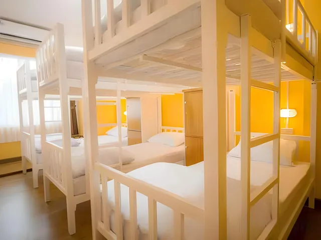 سكن مشترك مختلط بستة أسرّة وأسرّة بطابقين، Thai Thai Hostel 1/1