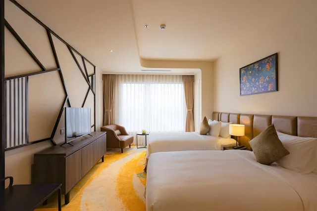 Luxury, Twin Beds, La Vela Hue Hotel 1/5