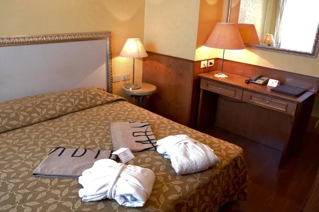 غرفة قياسية ثلاثية، Ambienthotels Panoramic 2/4