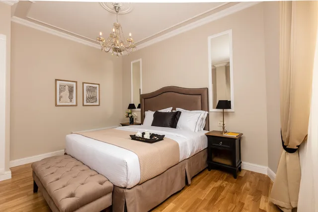جناح ديلوكس بسرير كينج مع أريكة، Athens Mansion Luxury Suites 3/10