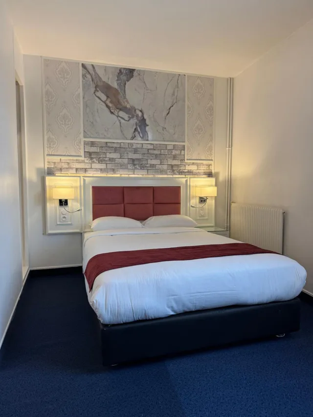 غرفة بسرير مزدوج، Hotel Grand Paris 1/10