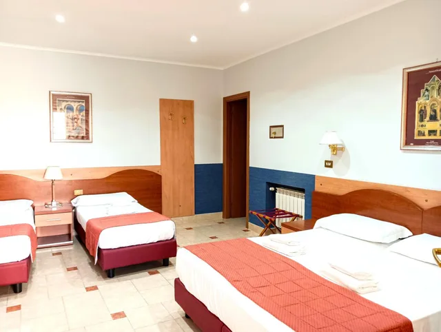 غرفة عائلية، Hotel Riviera Fiumicino 2/6