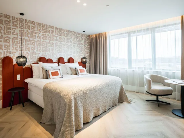 غرفة ديلوكس بسرير كينج، Van Der Valk Hotel Dordrecht 1/2