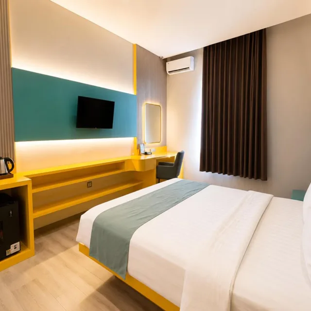 غرفة بسرير مزدوج أو سريرين منفصلين، Grand Kangen Hotel Urip Sumoharjo 7/10