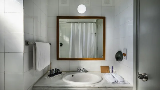 غرفة سوبيريور بسريرين منفصلين، Troodos Hotel 2/2