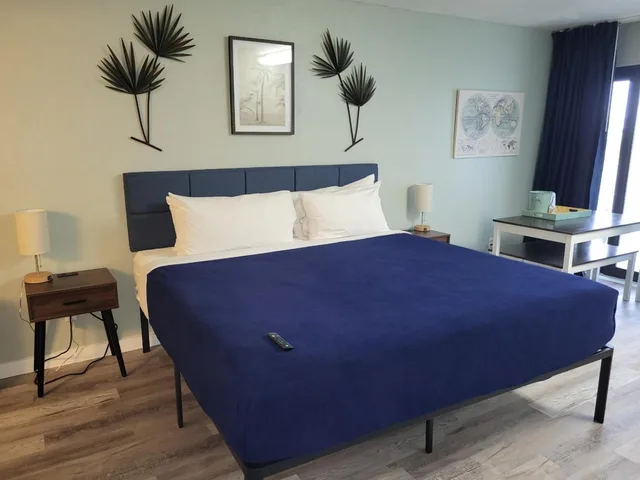 جناح عائلي بإطلالة على المدينة، Beachside Hotel 3/4