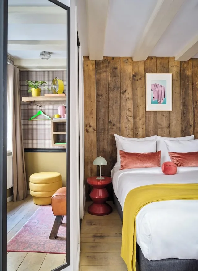 Medium, Twin Beds، Max Brown Hotel Canal District, part of Sircle Collection 2/7