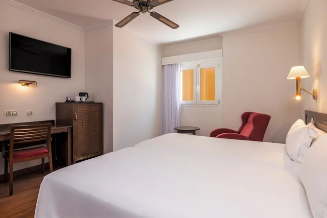 غرفة بسريرين منفصلين، Senator Cadiz Spa Hotel 2/6