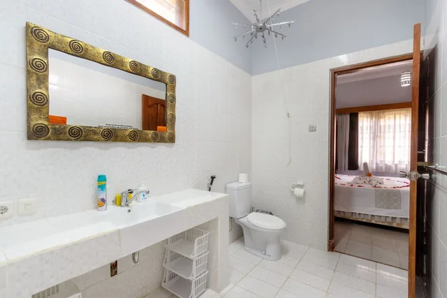 بنغل بسرير كينج، Bon Nyuh Bungalows 6/7