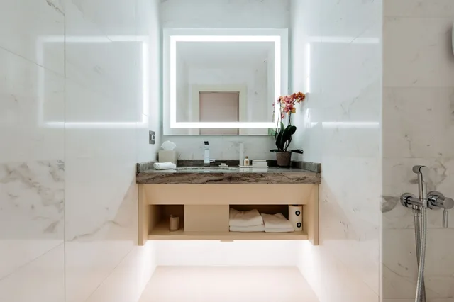 Augusto, Suite, King Bed، Aleph Rome Hotel Curio Collection by Hilton 8/10