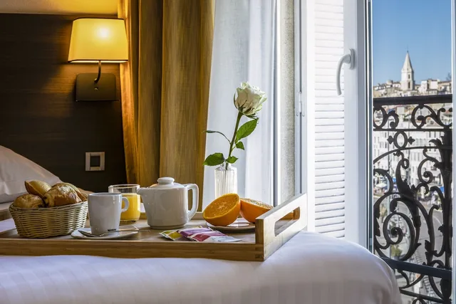 Chambre Twin Deluxe، Escale Oceania Marseille 1/3