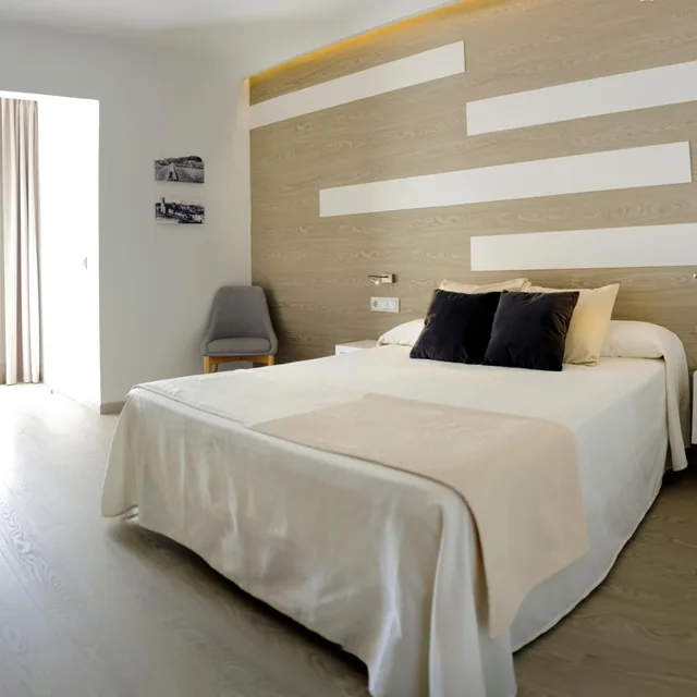 غرفة سوبيريور بسرير مزدوج بإطلالة على البحر، Hotel Rosa Nautica Malgrat de Mar 1/3