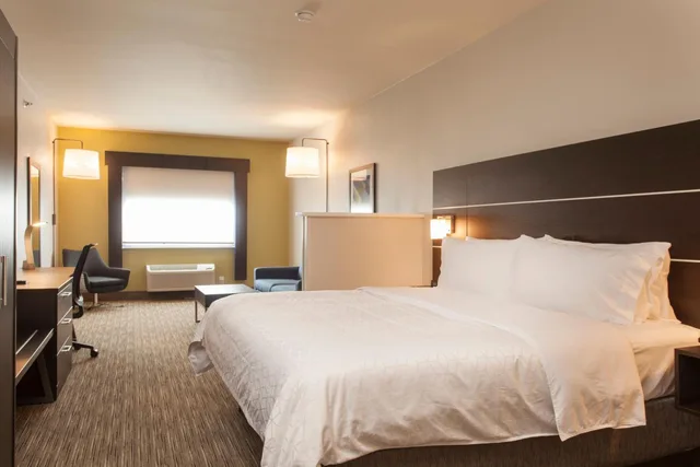 جناح بغرفة نوم واحدة لذوي الإعاقة، Holiday Inn Express Suites Santa Fe 1/1