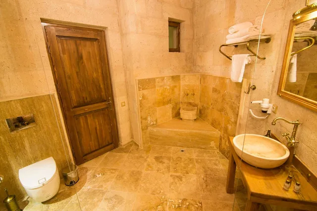 جناح بانورامي بسرير كينج، Caldera Hotel 7/8
