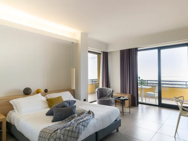 غرفة ديلوكس ثلاثية، Esperia Palace Hotel 1/1