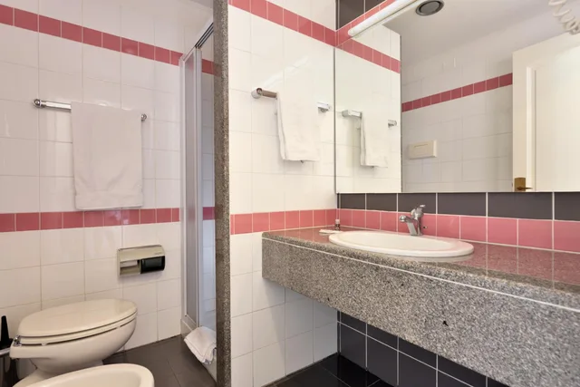 غرفة مفردة، Orri Hotel 8/13