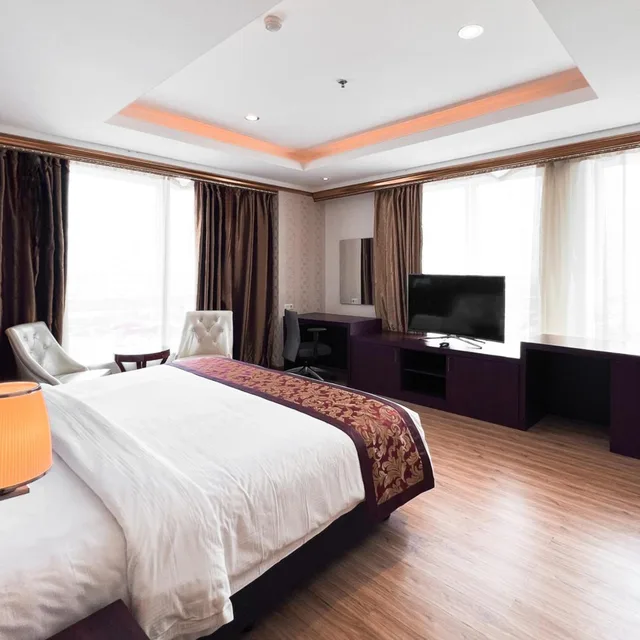 جناح ملكي، Batam City Hotel 2/6