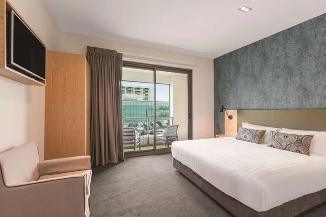 شقة بريميير بغرفتي نوم مع أريكة، Adina Apartment Hotel Auckland, Britomart 8/10