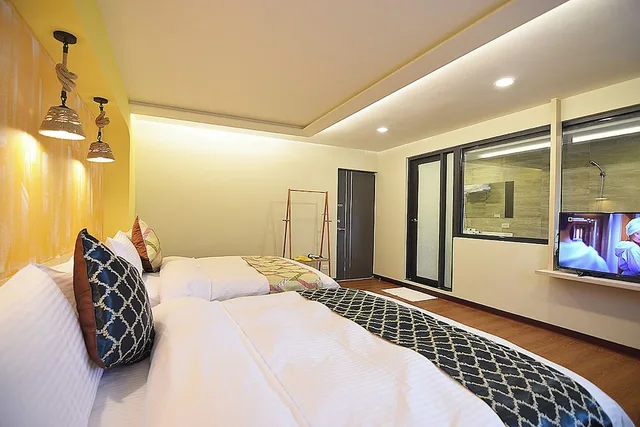 غرفة رباعية بسريرين مزدوجين، Jiaoxi Twenty-One Hotspring Bnb 4/7