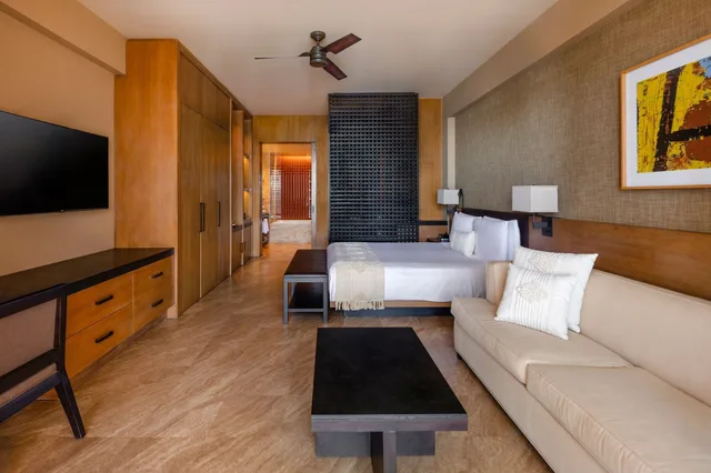 Deluxe, King Bed, Resort View، JW Marriott Los Cabos Beach Resort and Spa 1/10