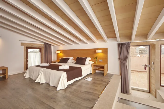 جناح بسريرين منفصلين، Bennoc Petit Hotel 5/10