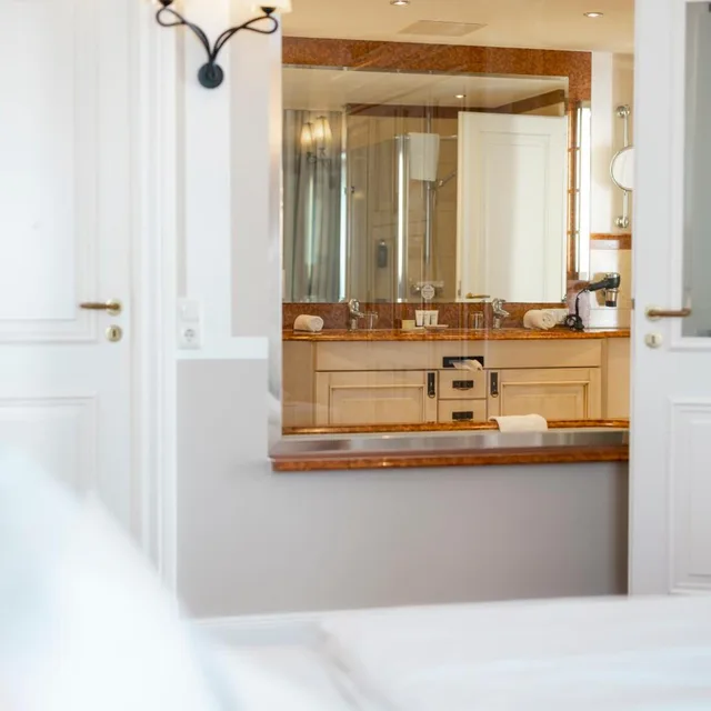 جناح مع أريكة، Hotel Vier Jahreszeiten Kuhlungsborn 6/6