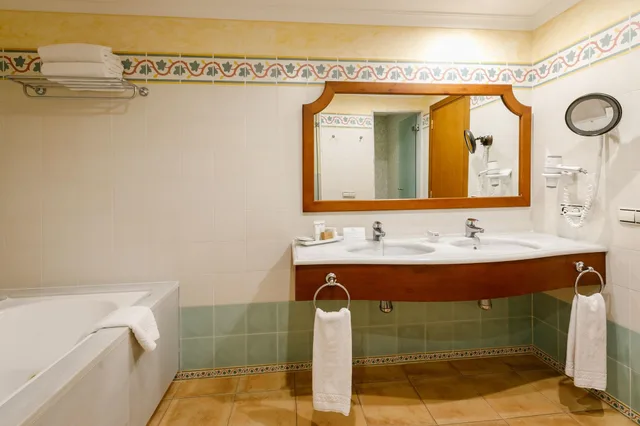 جناح جونيور بإطلالة على المسبح، La Quinta Menorca by PortBlue Boutique - Adults Only 2/4