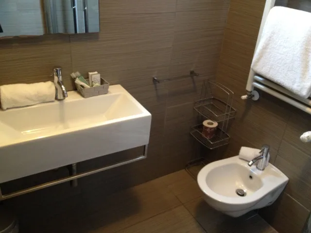 غرفة بسرير كوين، Hotel The One 3/3