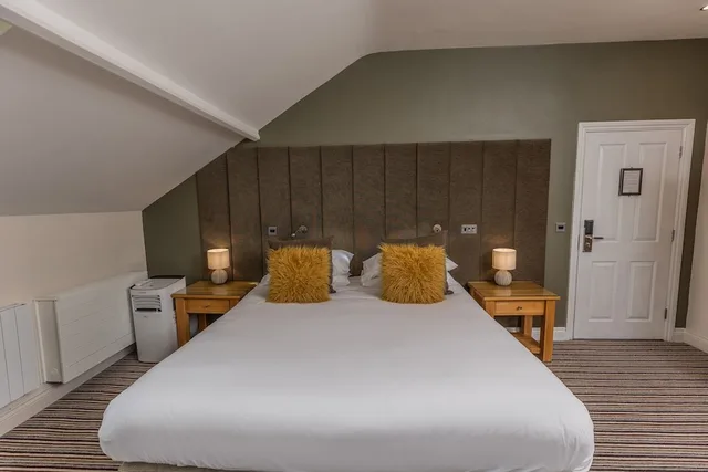 غرفة تنفيذية بسرير كوين، Beaumont House 2/10