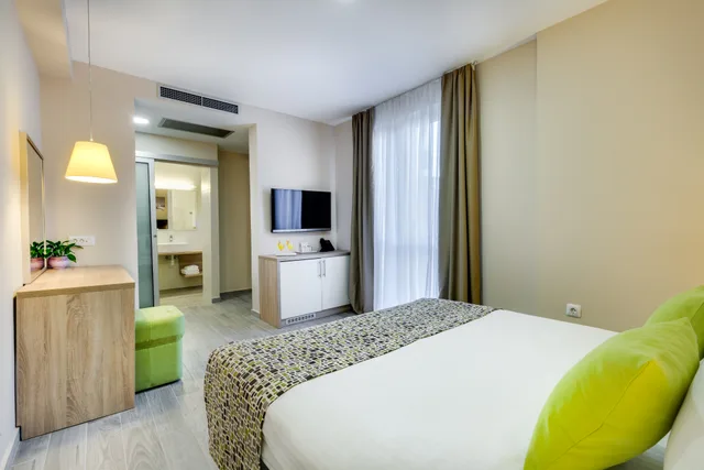 Classic, No Balcony، Hotel Pinija 1/6