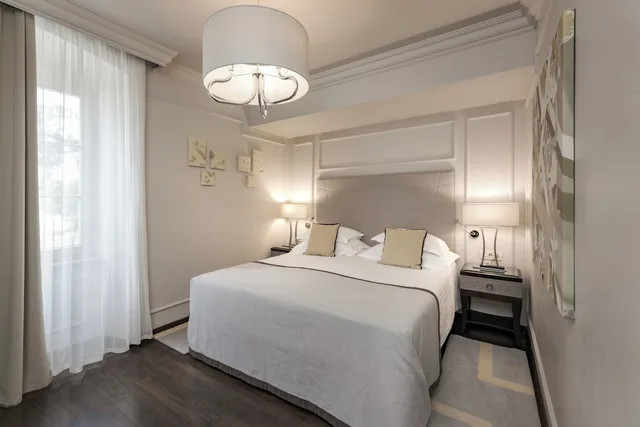 غرفة بسرير كوين، Hotel Bastion 6/10