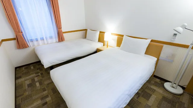 غرفة بسريرين منفصلين للمدخنين، Toyoko Inn Hiroshima Heiwa-odori 2/7