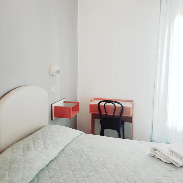 غرفة رباعية، Hotel Amados 2/10