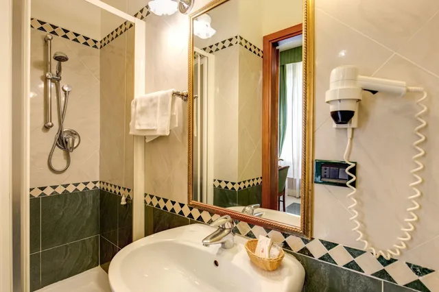 غرفة قياسية مفردة، Hotel Contilia 1/2