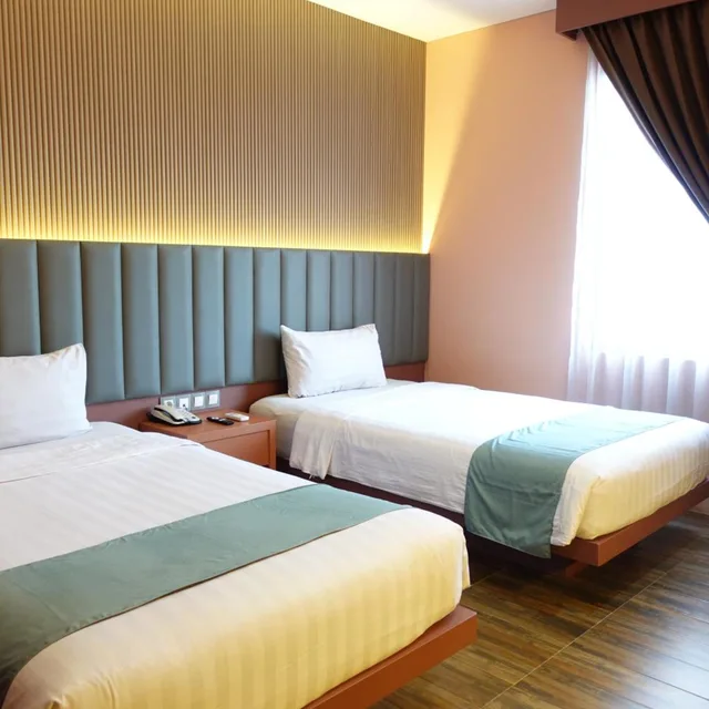 غرفة بسرير مزدوج أو سريرين منفصلين، Grand Kangen Hotel Urip Sumoharjo 3/10