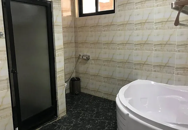 غرفة قياسية ثلاثية بسرير كينج وسرير فردي، Lalibela Lodge 3/3
