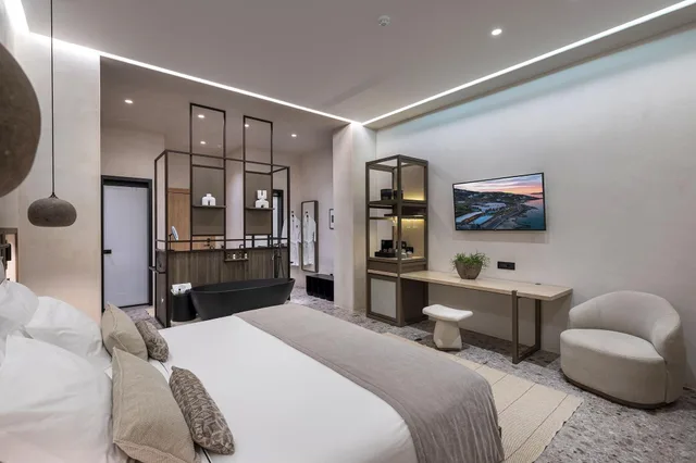 Epic, Junior Suite, Garden View, Hot Tub، Aeonic Suites and Spa - Adults Only 2/6