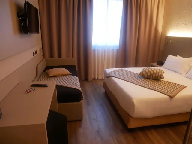 غرفة ديلوكس ثلاثية، First Hotel Malpensa 6/10