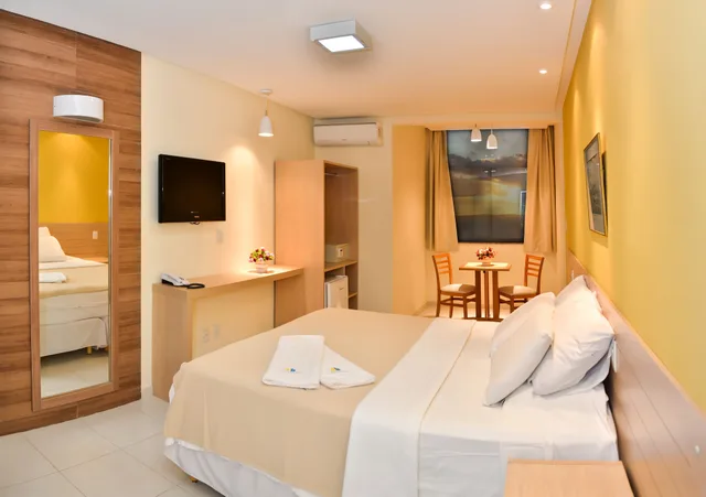 غرفة قياسية بسريرين منفصلين بإطلالة على البحر، Hit Hotel Salvador 3/9