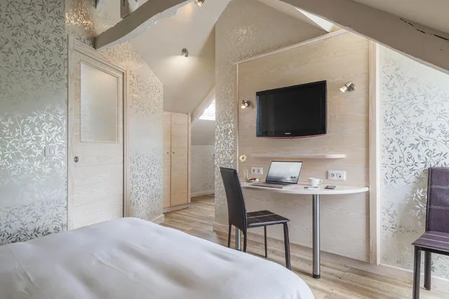 Premium, Junior Suite, Tirel Guerin 3/5
