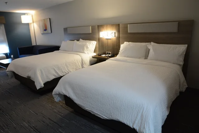 Suite, 2 Queen Beds, Accessible, Holiday Inn Express Athens 1/1