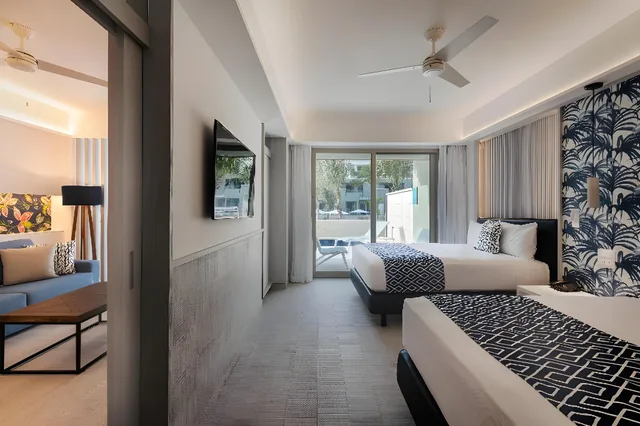 Privileged Grand Family Suite & SwimUp TPL + 2، Catalonia Grand Costa Mujeres 1/1