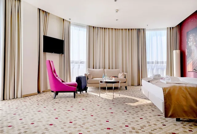 غرفة ديلوكس بسرير مزدوج أو سريرين منفصلين، Hotel Rzeszaw 3/6